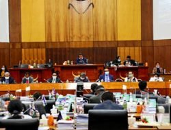 Deputados rejeitam aumento do orçamento para programa do Ministério da Educação