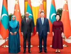 China e Maldivas elevam laços em conversa dos dois presidentes
